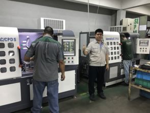 攜手一帶一路，服務(wù)沿線國家——我校機電工程系教師赴馬來西亞開展設(shè)備調(diào)試與技術(shù)交流